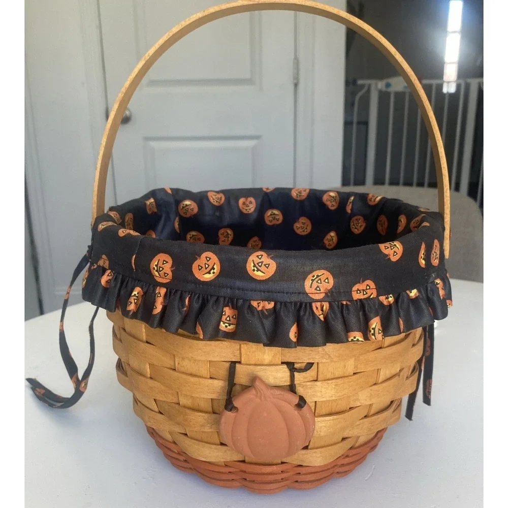 Longaberger 1995 Large Pumpkin Halloween Basket Liner & Tie 8